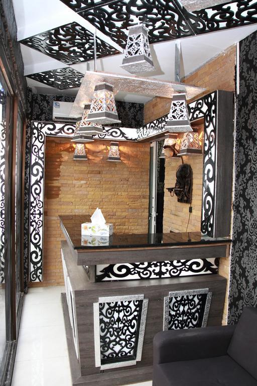 Harrys Suite Hotel Bangkok Kültér fotó