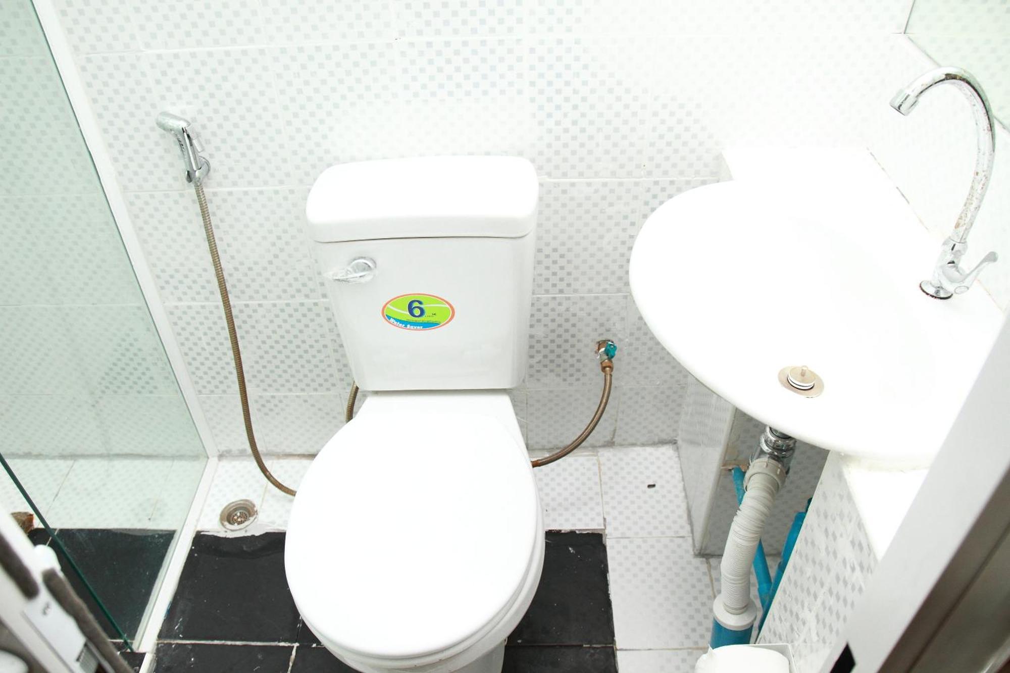 Harrys Suite Hotel Bangkok Kültér fotó