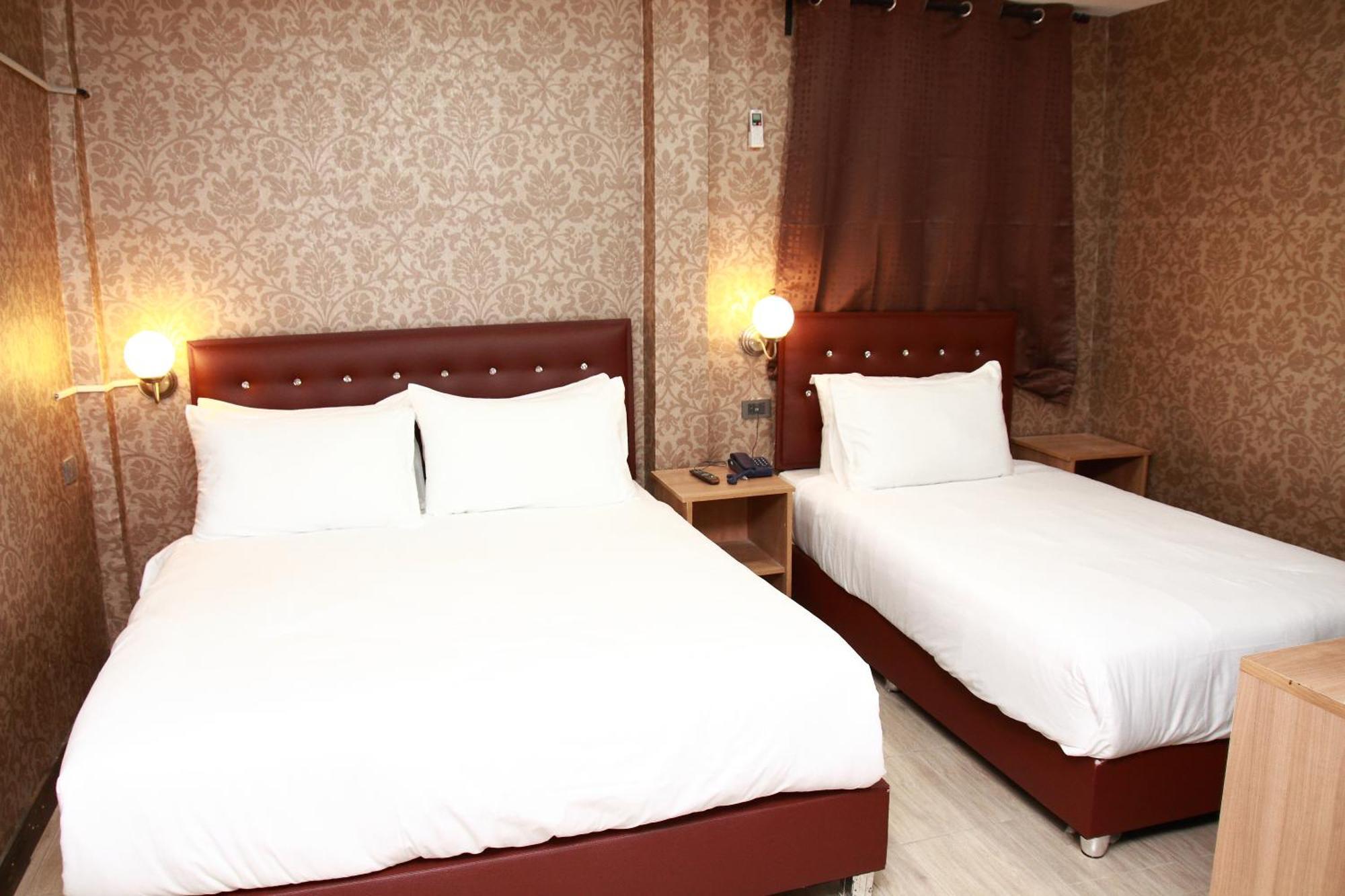 Harrys Suite Hotel Bangkok Kültér fotó